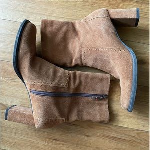 Vintage Tommy Hilfiger Suede Leather Ankle Boots Booties - brown / camel / tan